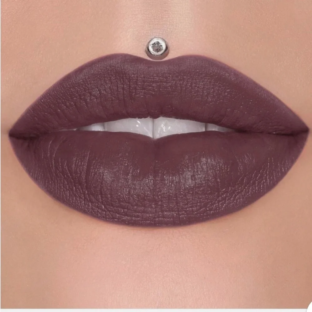 Jeffree Star Cosmetic Velvet Trap Lipstick Mouse Trap New in Box Limited Edition
